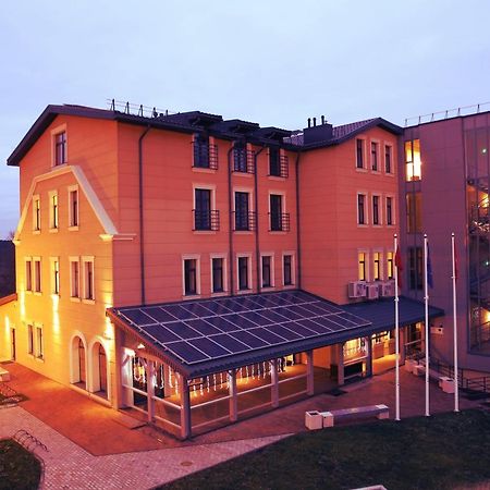 A Pousada Rezidencija "Prieplauka" Alytus Exterior foto