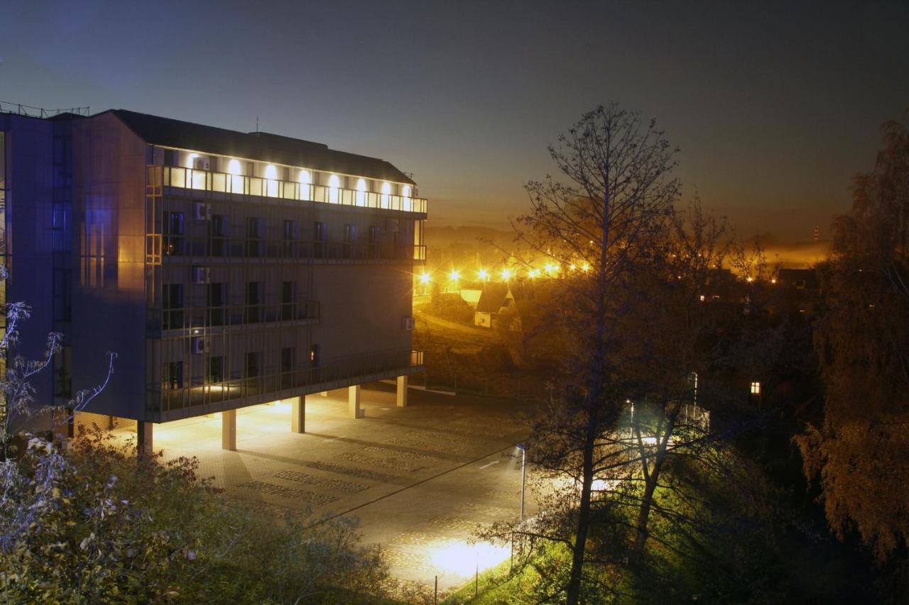 A Pousada Rezidencija "Prieplauka" Alytus Exterior foto